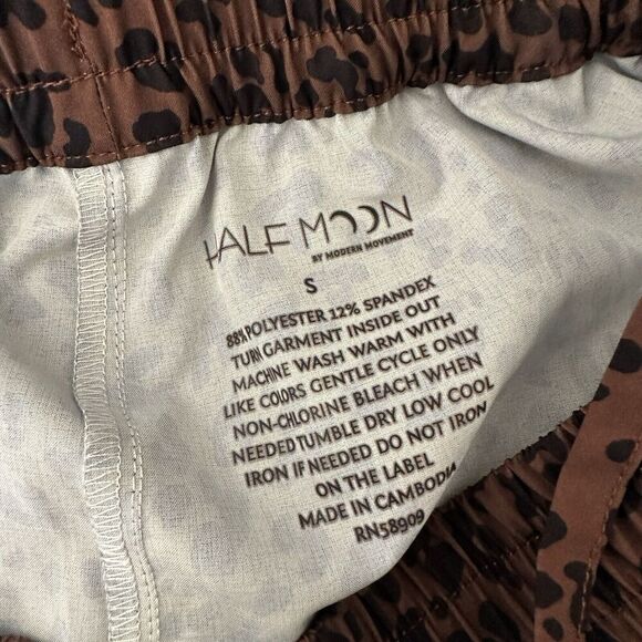 Half Moon Animal Print Jogger Pants Brown Cheetah Leopard Small Elastic Waist - Picture 5 of 5